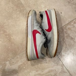 Nike lunarlon size 13 golf shoes